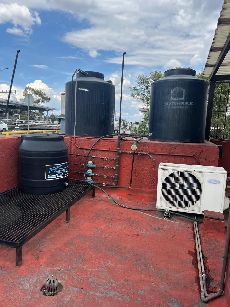 Inmueble empresarial con oficinas equipadas en Tenexpan