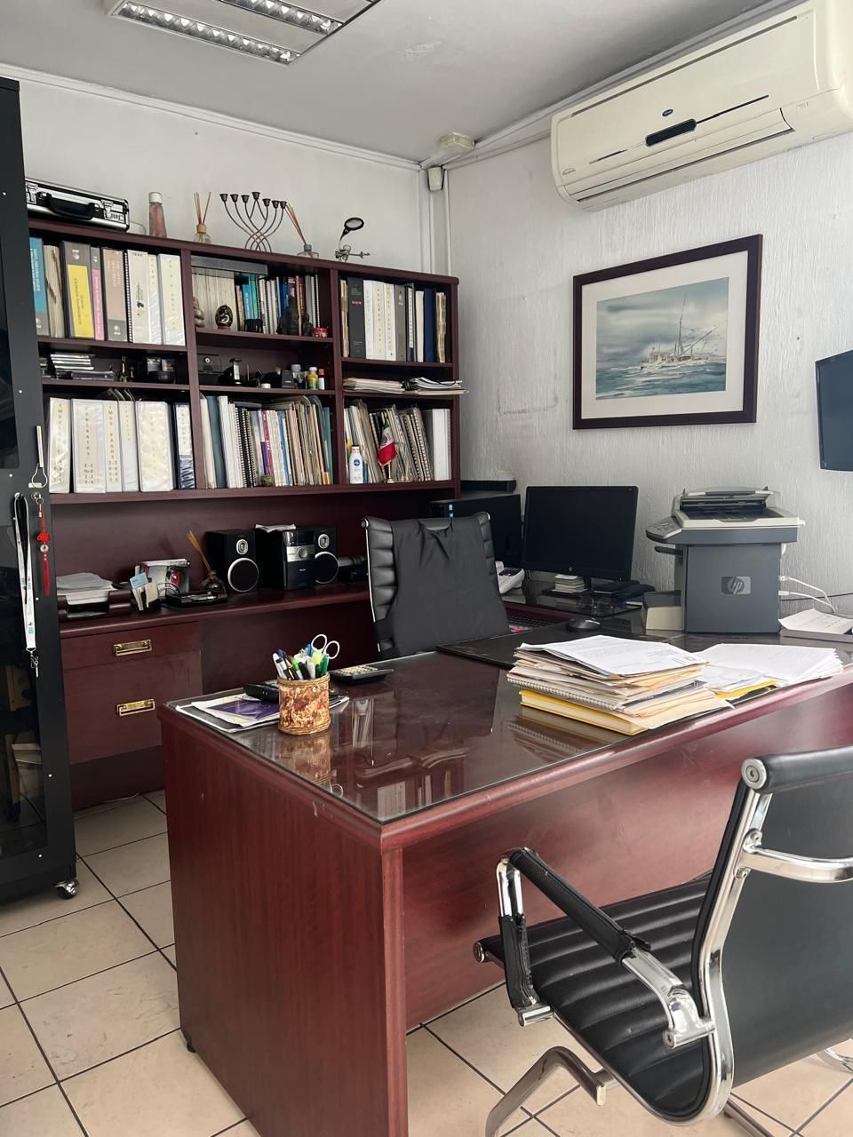 Inmueble empresarial con oficinas equipadas en Tenexpan